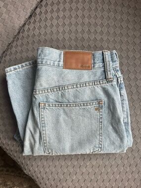 Madewell Light Blue Straight-Leg Jeans with Leather Patch